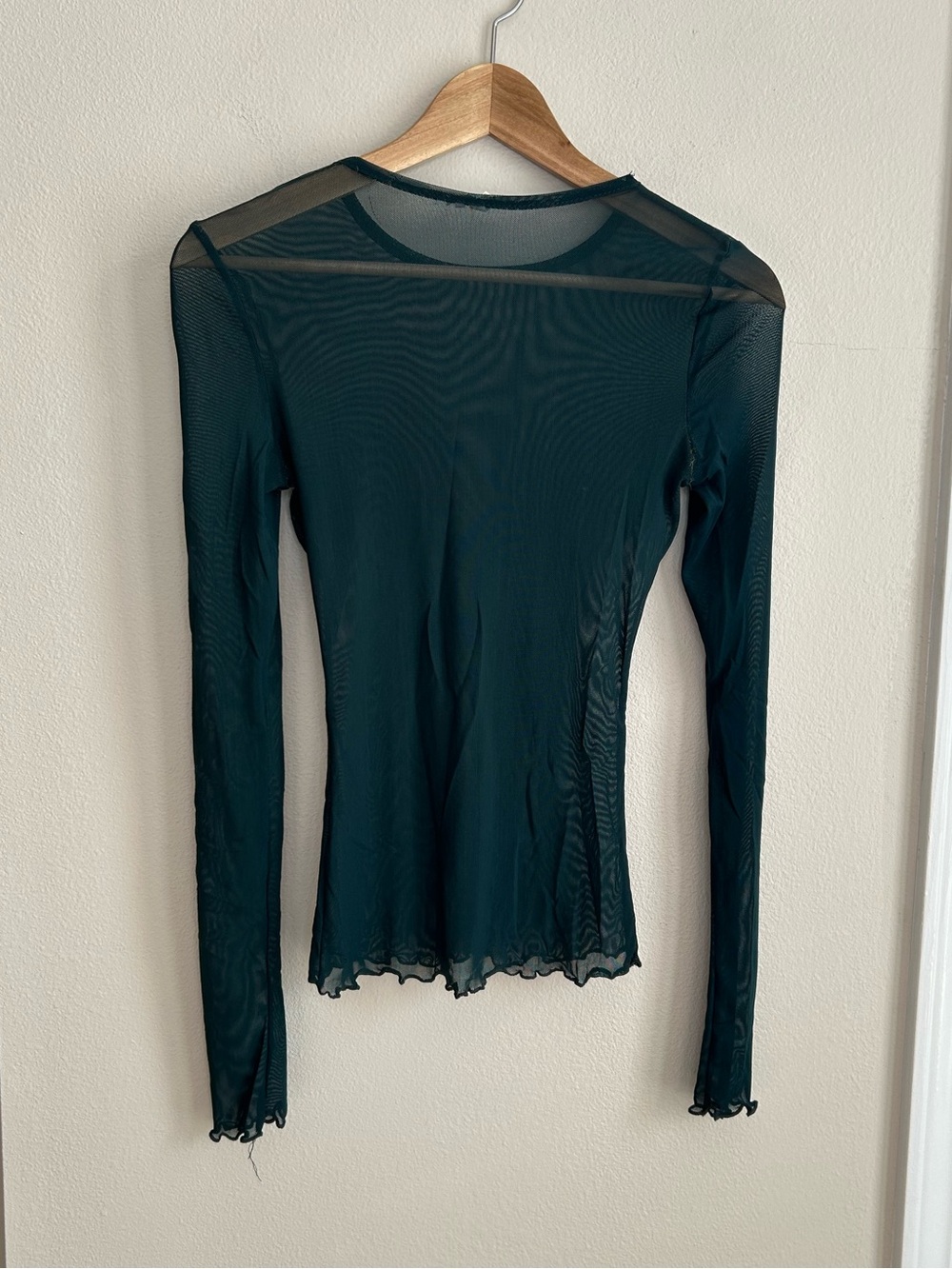 Urban Outfitters Out From Under Green Sheer Mesh Long Sleeve Lettuce Hem Top S - Picture 6 of 9